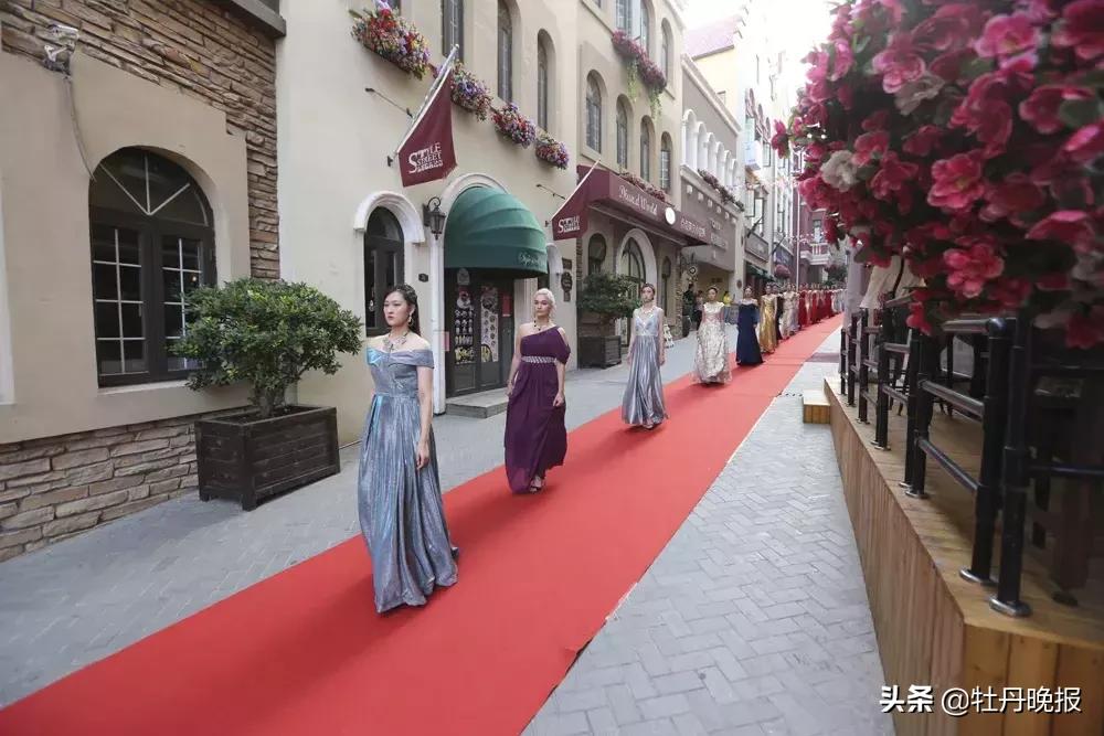 青岛时装周走秀,青岛时尚服装产品展会