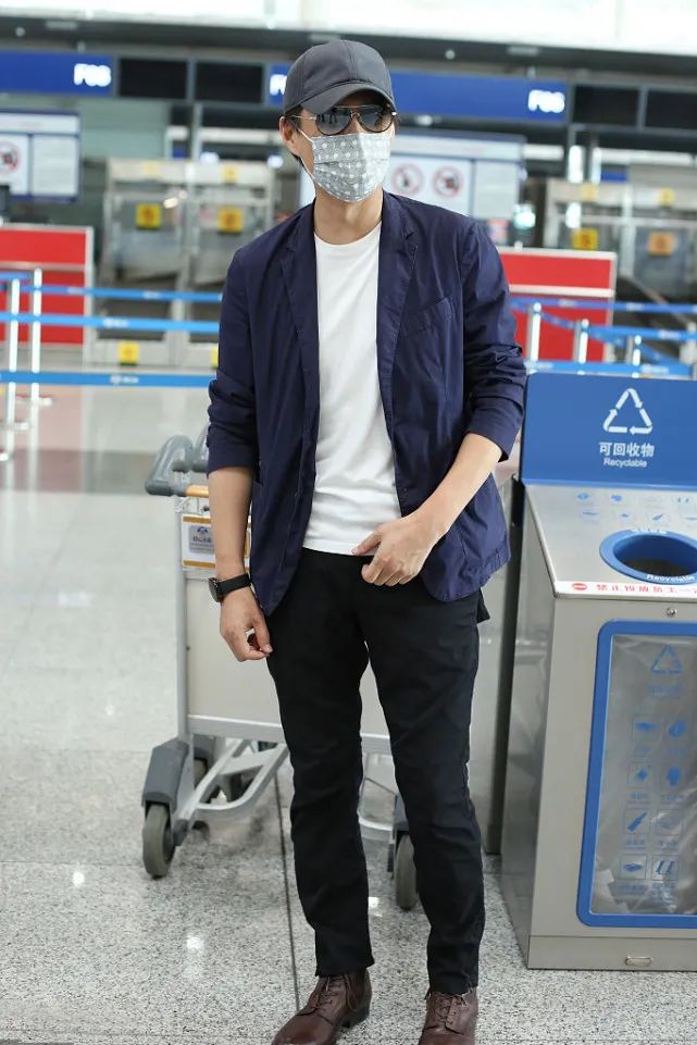 靳东西装穿搭,靳东成熟穿搭