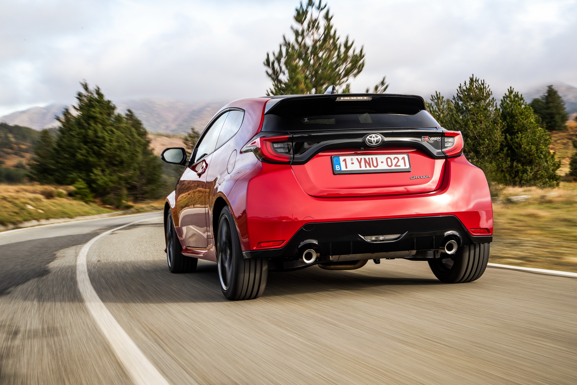 丰田yaris雅力士自动挡,丰田gr雅力士小钢炮公布售价