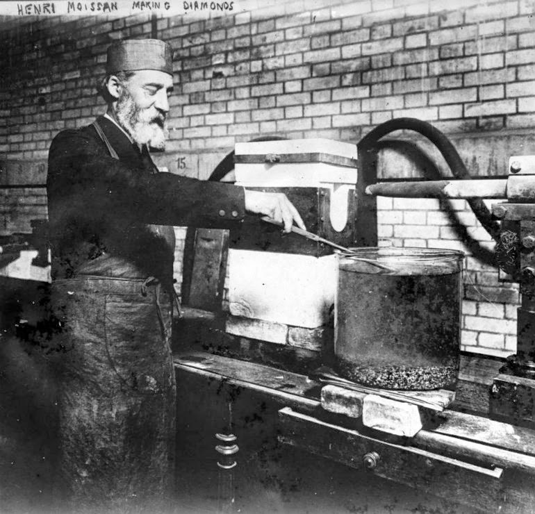 梦中发现元素周期律,名垂青史,却因钻石乌龙与诺贝尔奖失之交臂