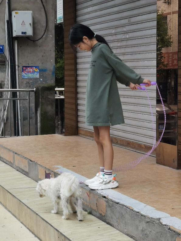 没啥资源的营山县靠什么营生？听小康说小康