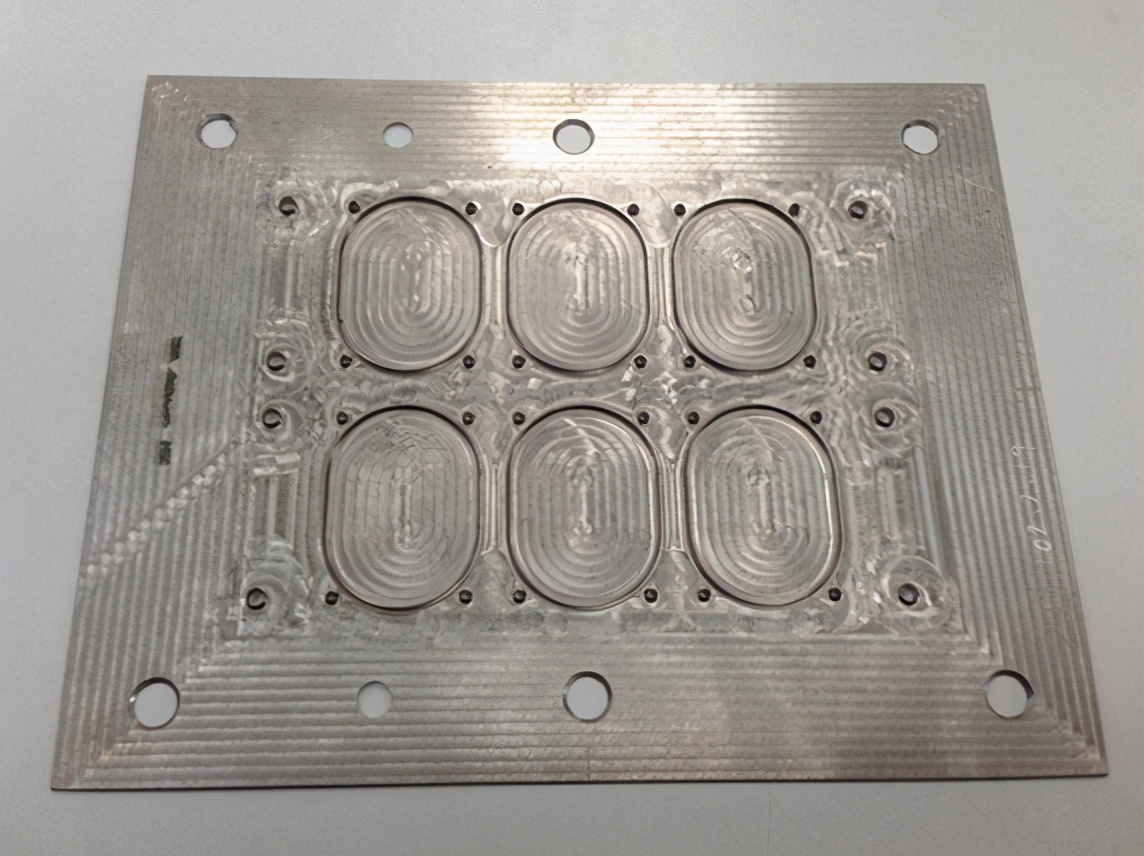 平版雕刻刀模,雕刻模切刀模制作过程