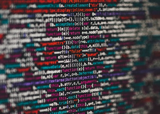 中科软“产学研”一体驱动高成长8万亿“蛋糕”取其“精华”