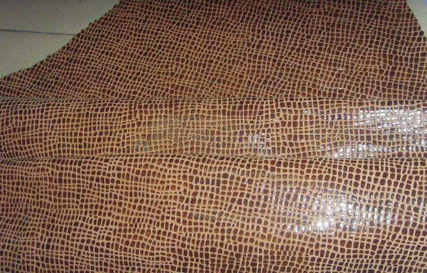 不同的皮料,高档包包都用什么皮料