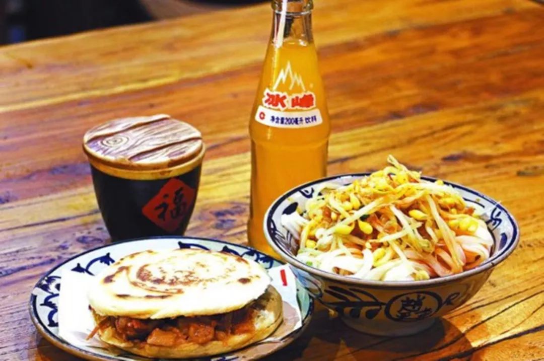 心痛！网红玩法连它1%的美都get不到！让开，游侠客带你玩真西安