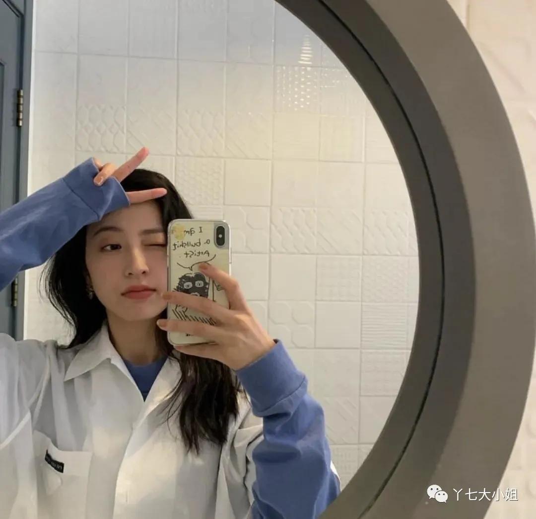 夏季衬衫和t恤叠穿方法,学t恤叠穿混搭法