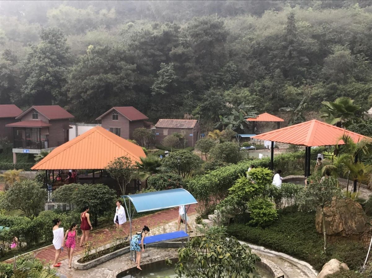 肇庆市四会山湖生态旅游度假景区,四会山湖温泉度假村