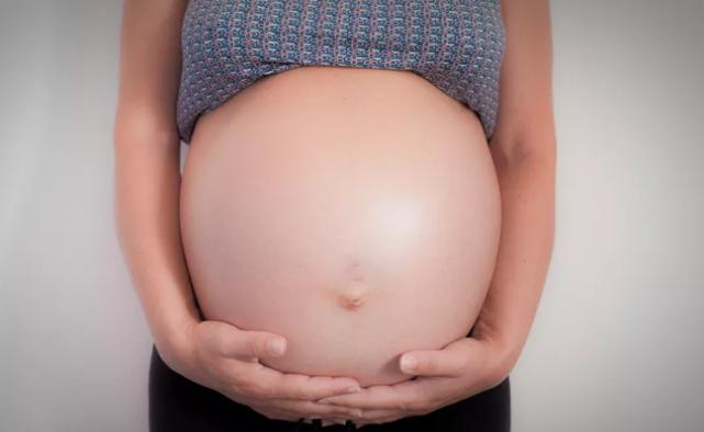 孕晚期胎儿缺氧孕妈有什么症状,孕晚期胎儿最怕妈妈做哪些事