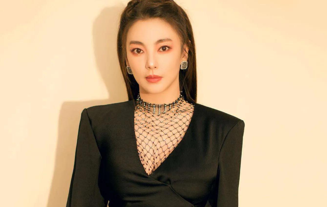 张雨绮又美又有钱完整版,张雨绮霸气感情观