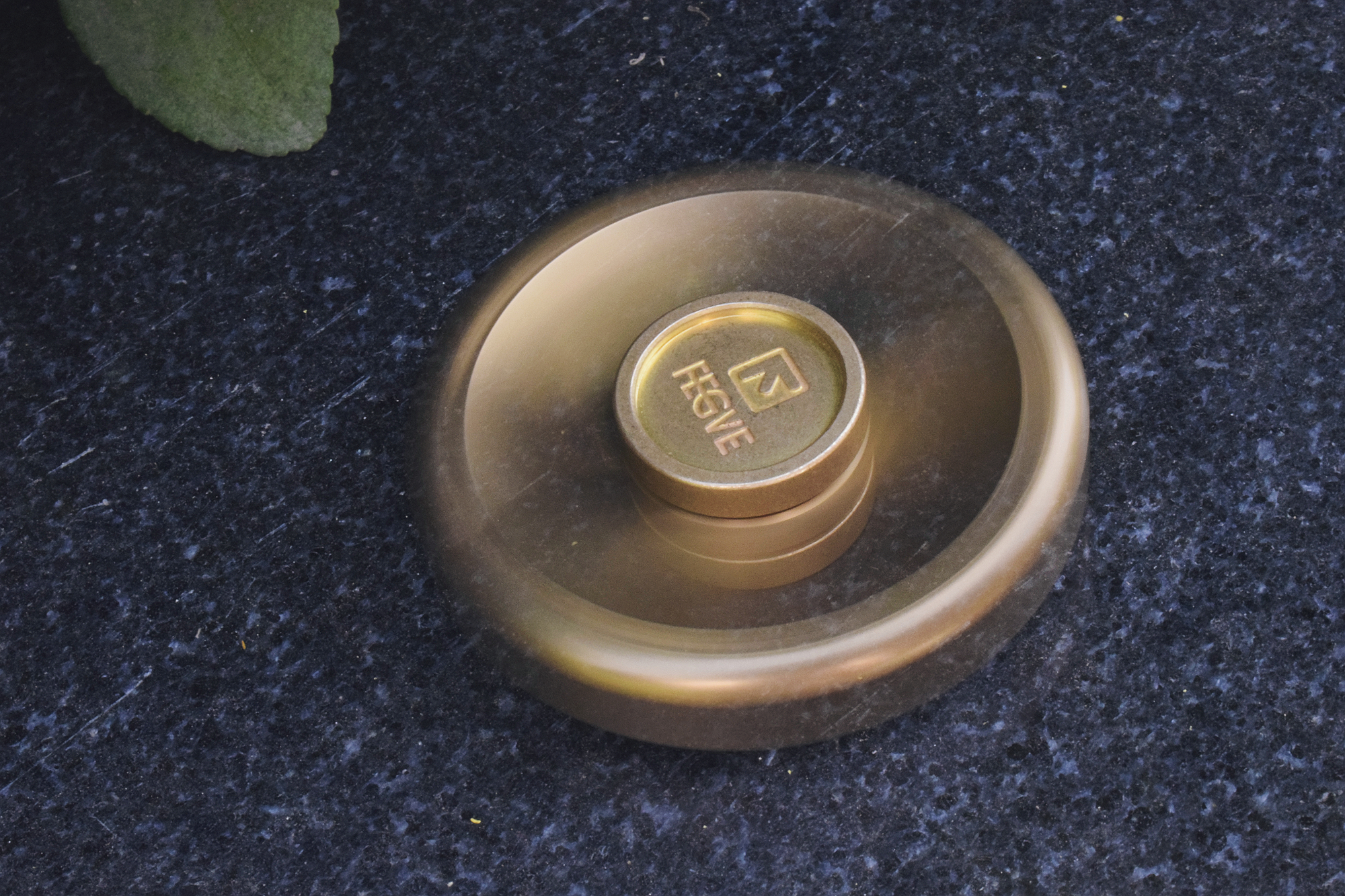 指尖陀螺最好玩最帅的一款,fegve指尖陀螺评测