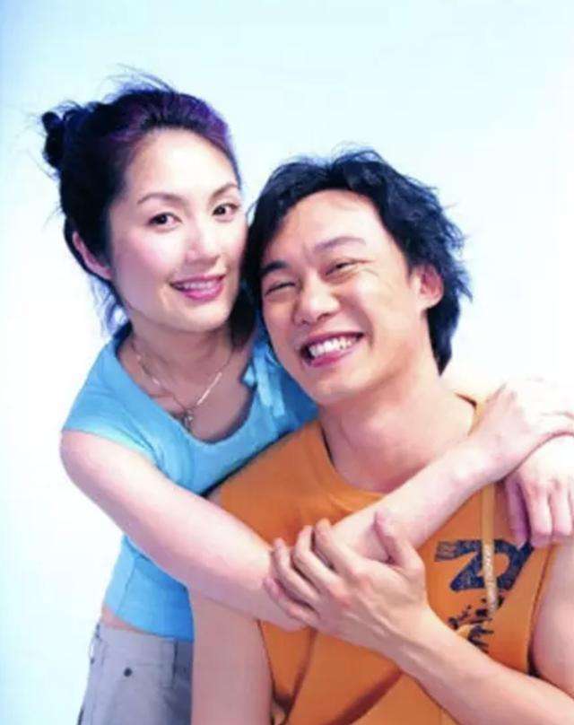 杨千嬅到底喜欢郑中基还是陈奕迅,杨千嬅喜欢陈奕迅还是郑中基