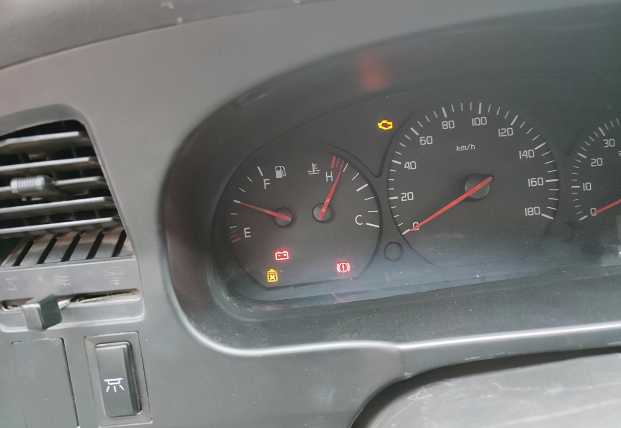 到底是买二手车划算还是新车划算,到底买二手车划算还是买新车