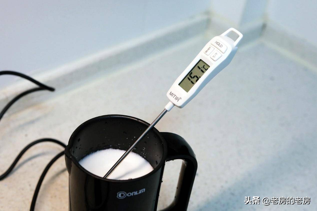 在家喝卡布奇诺,你需要一台什么样的咖啡奶泡机?