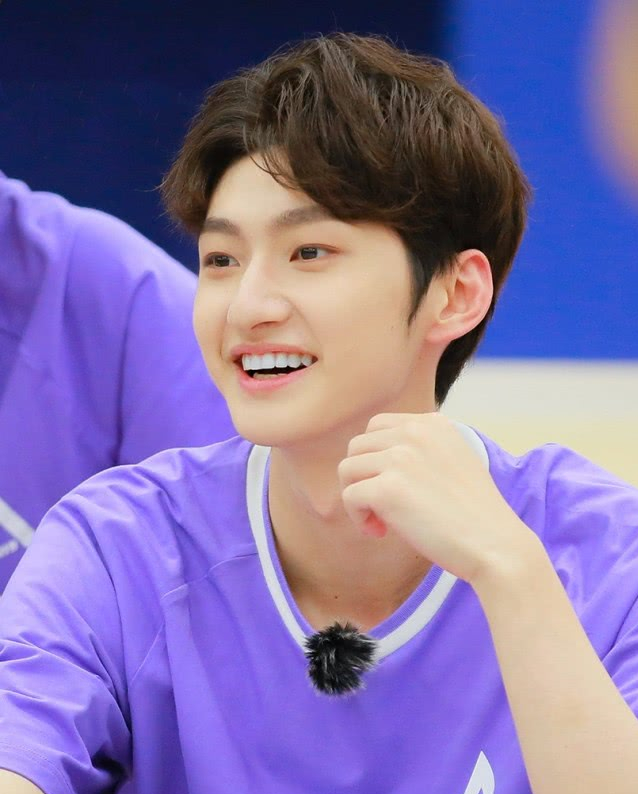 李现白敬亭蔡徐坤张若昀,李现张若昀演的法医秦明