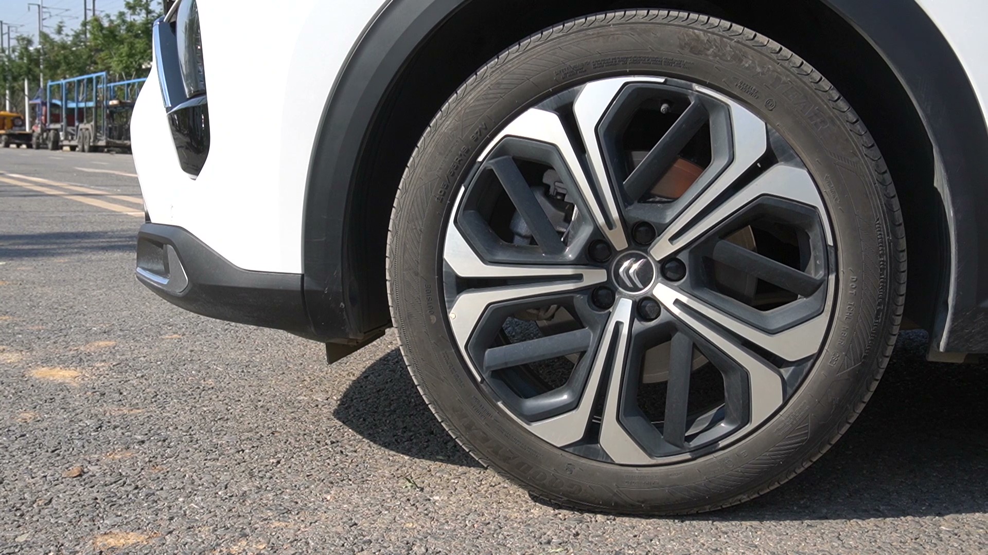 凡尔赛c5x车型讲解,凡尔赛c5这车品质怎样