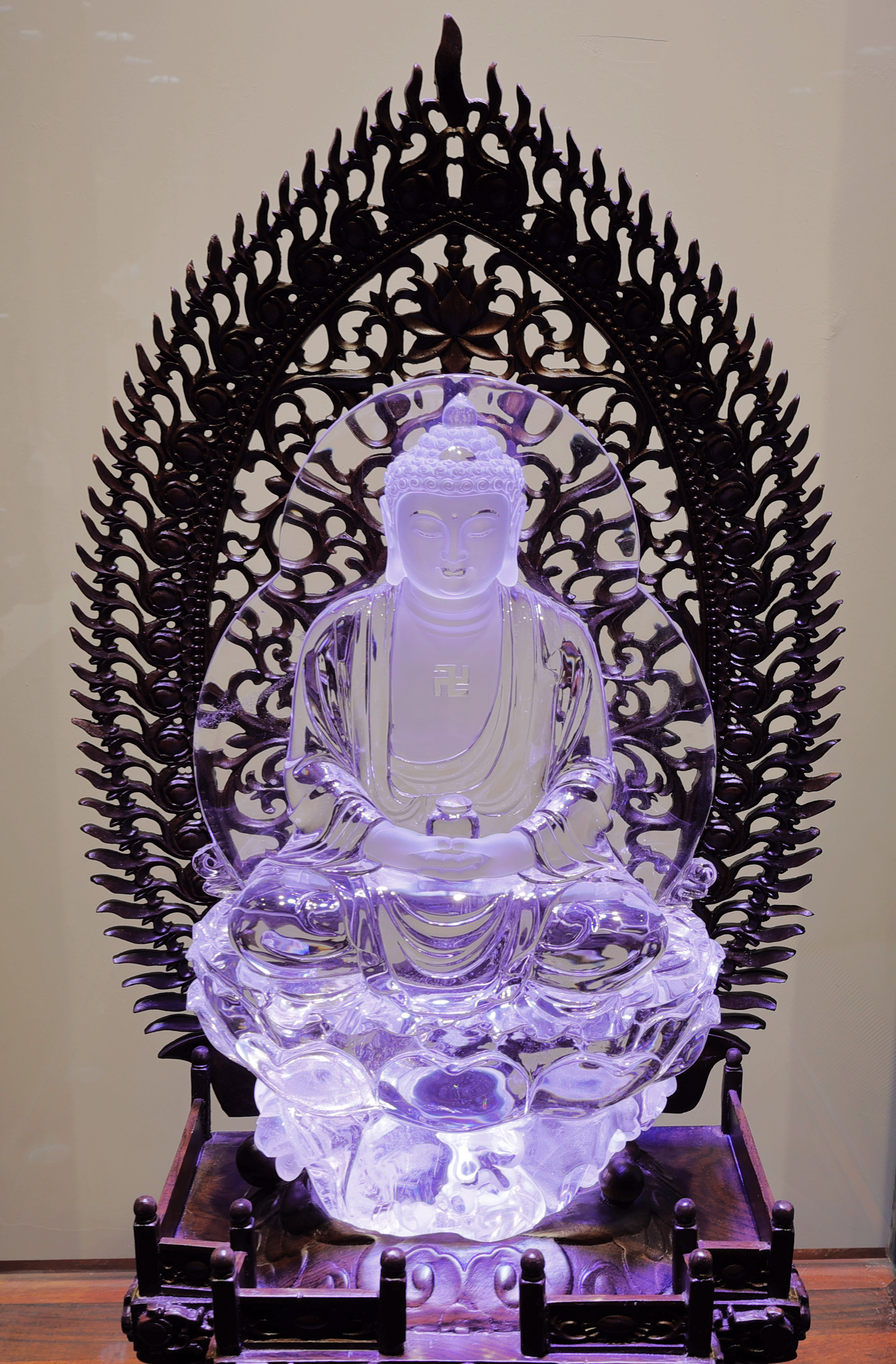 让我震撼的照片,最新高清水晶照片