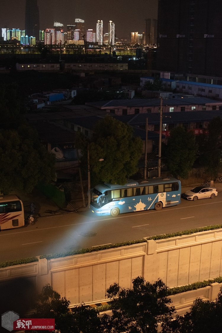 fenixtk30手电测评,fenixtk30激光手电拆解