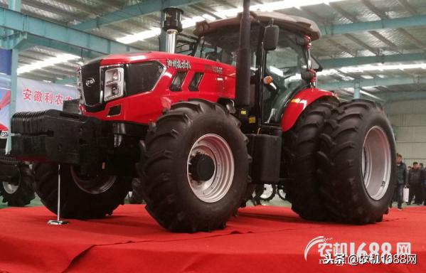 年终盘点：2018年农机行业发布的十款新品拖拉机