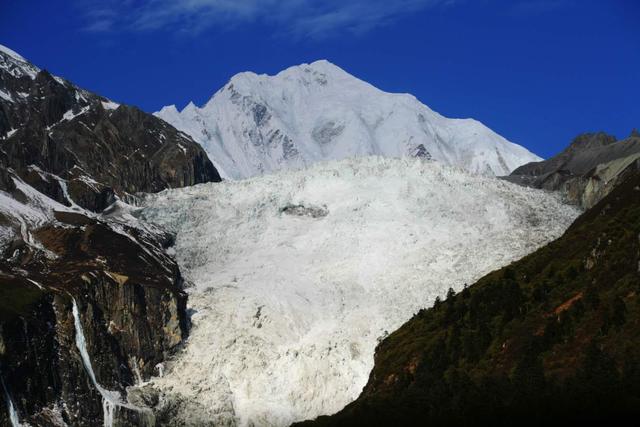 四川海螺沟景区六绝，这个夏天给你好看