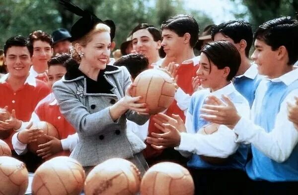 贝隆夫人原版,《贝隆夫人》