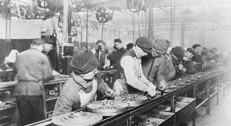 亨利福特如何成为汽车大王,汽车大王亨利福特有哪些重大贡献