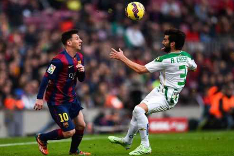 优秀边锋打法思路,边锋常用传球射门技巧