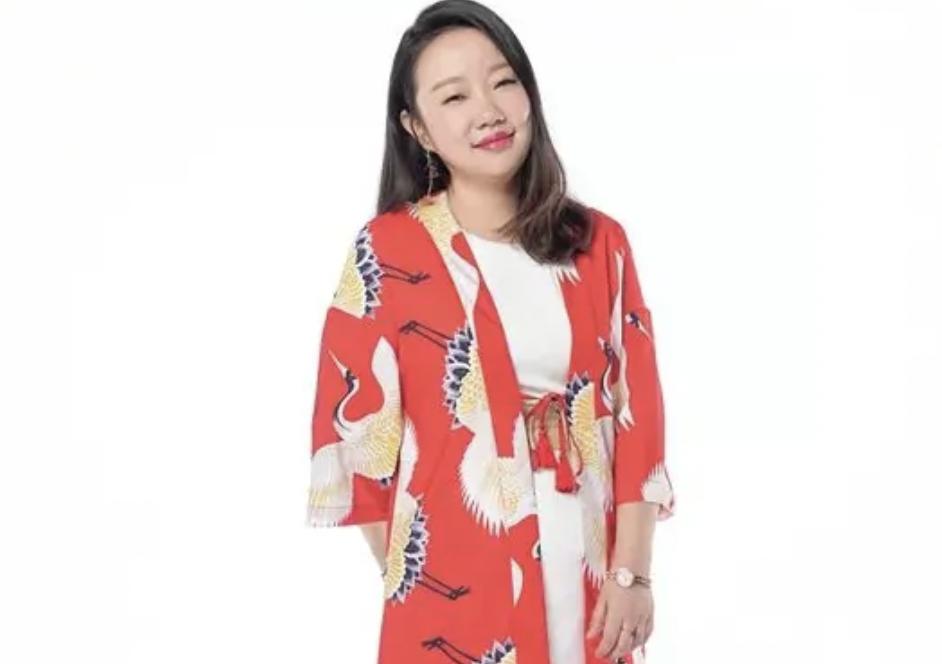 北大女成家庭主妇,北大女海外生子资产百亿