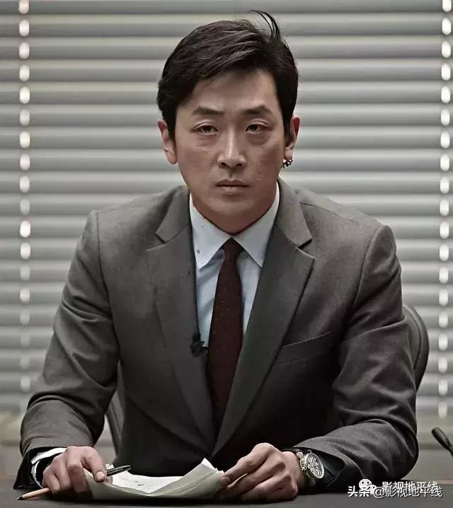 对自己国家都能黑的这么彻底，我服了！