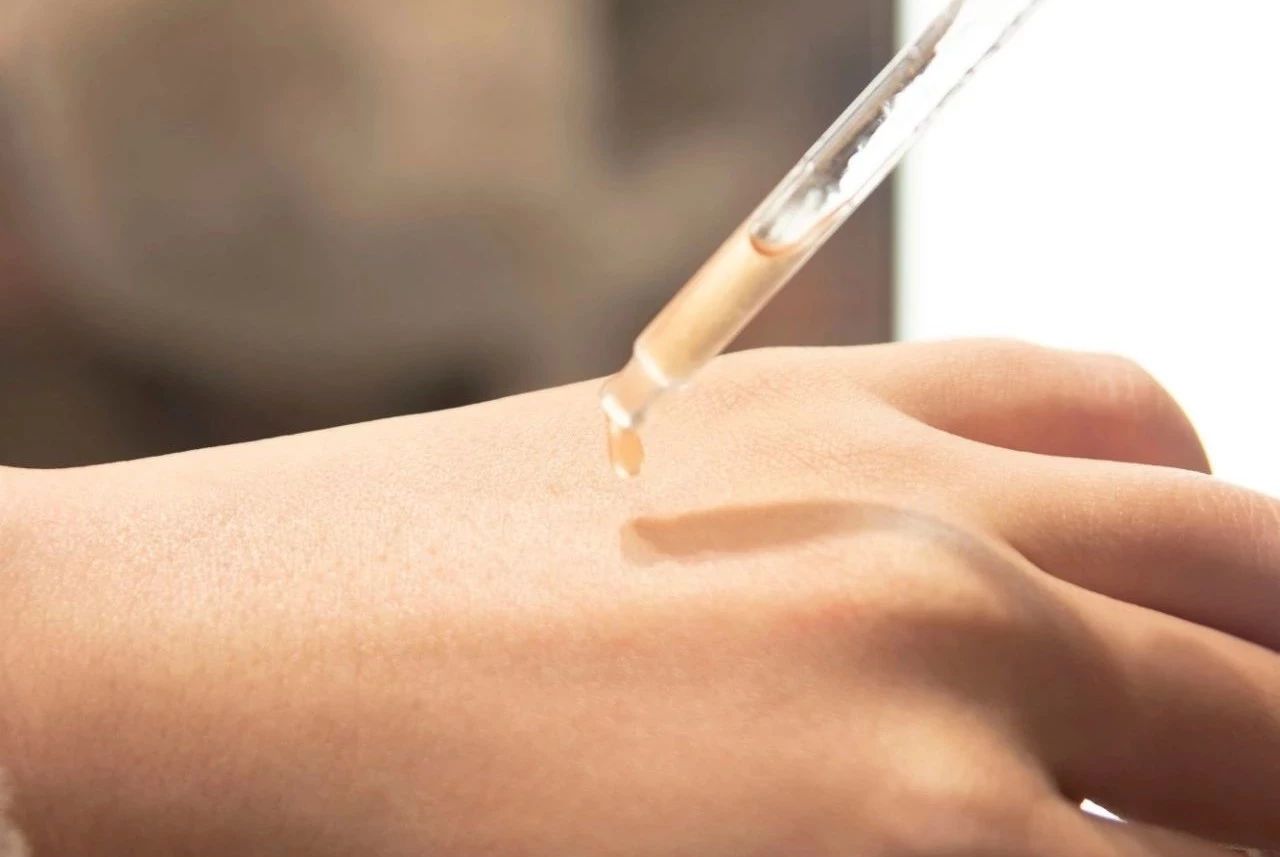 修丽可日夜抗氧礼遇,圣诞礼遇季豪礼享不停