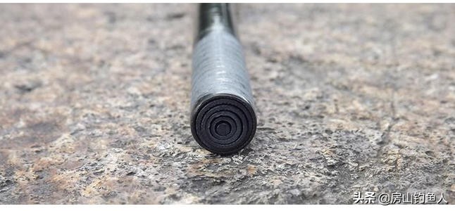 新手应该怎么选择适合自己的鱼竿,钓鱼100问如何选用一款合适的鱼竿