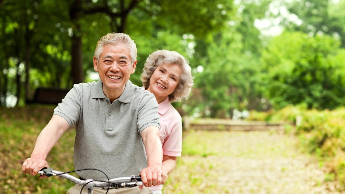 天气变冷膝关节就会疼痛?医生:治疗关节炎,找准治疗点是关键