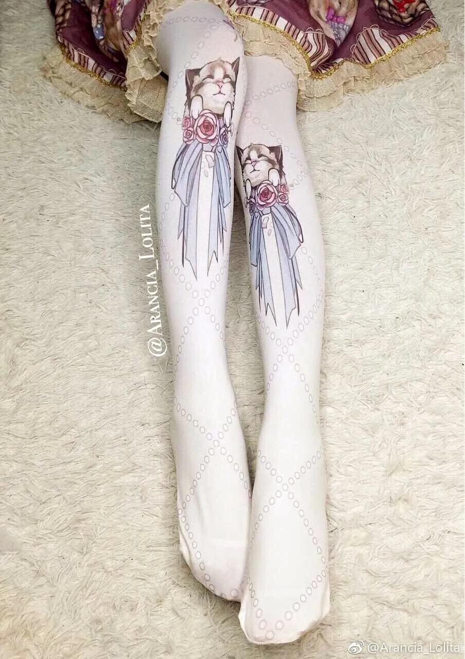 精致Lo娘必不可少的配饰？少女裙摆下的小心思，Lolita袜子安利