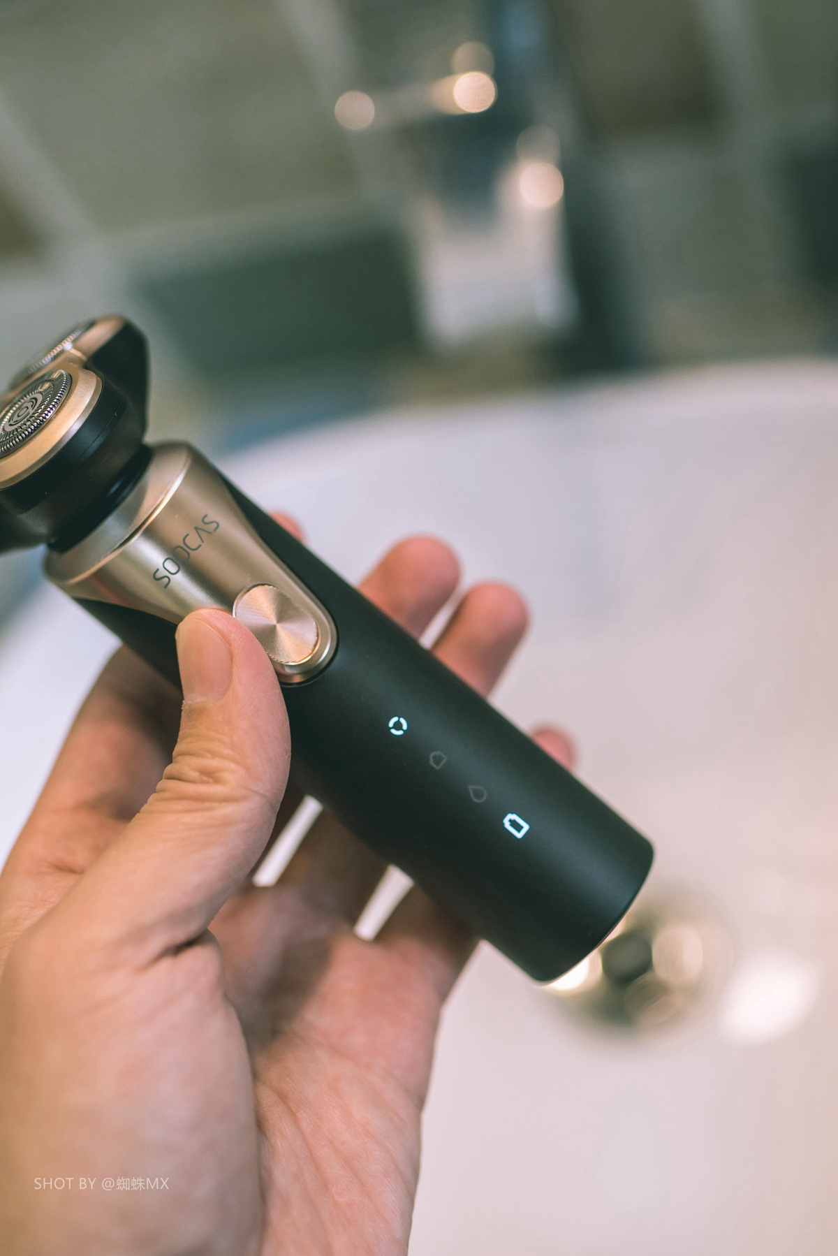 凌朗s3剃须刀使用说明,素士凌朗s3剃须刀如何使用