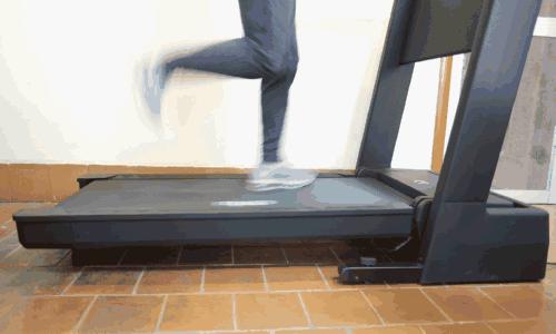 赤兔跑步机折叠,赤兔跑步机和米家跑步机