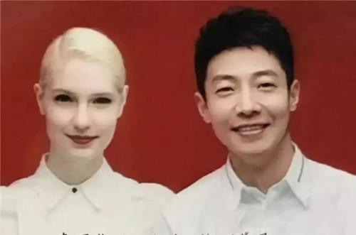 吴京晒出来的结婚照,吴京结婚照搞笑