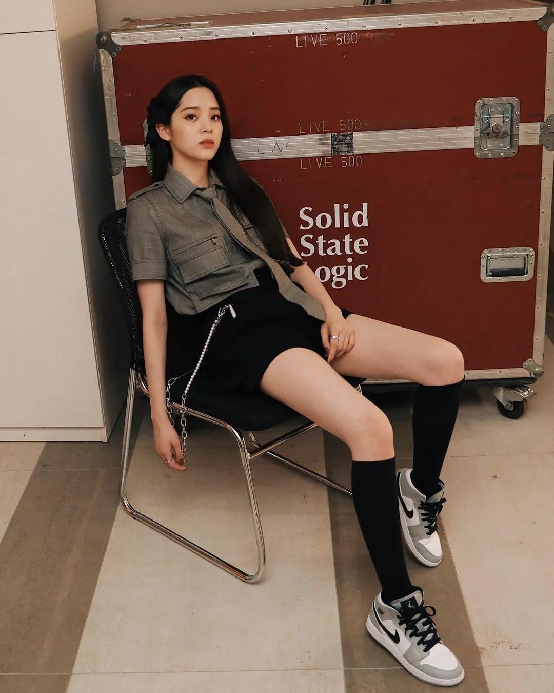 aj1mid小迪奥老款新款,aj1小迪奥mid上脚女款