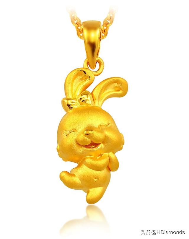 女人尽量少戴这3种“首饰”,女人戴几件首饰最适合