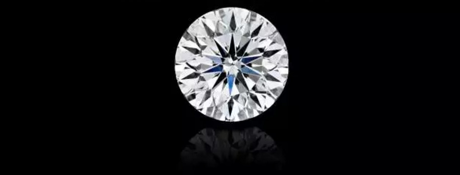 彩色钻石是天然的吗,一颗拥有七种颜色的天然七彩钻石