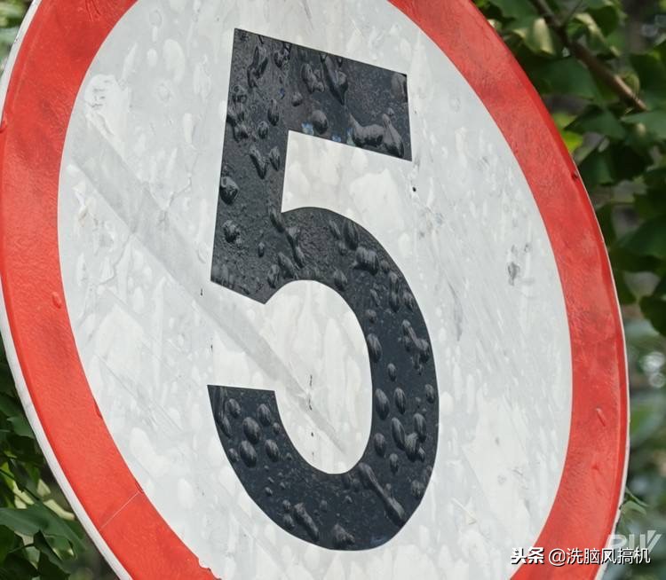 卡片机的优点和缺点,索尼黑卡卡片机