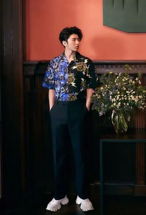 今年哪双鞋值得入手,今年必须入手的一双鞋子