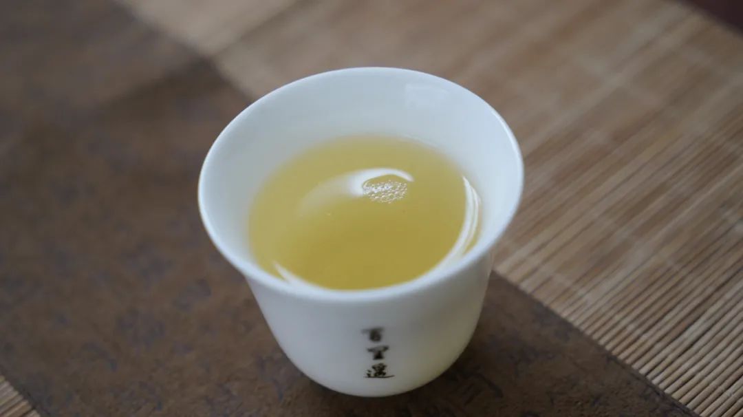 新生代黑马之百花潭!汤香蕴郁百花香,世外桃源的茶,一喝就沉醉