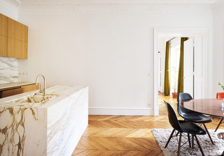 看一下铺地的拼图,木地板地砖拼接方法