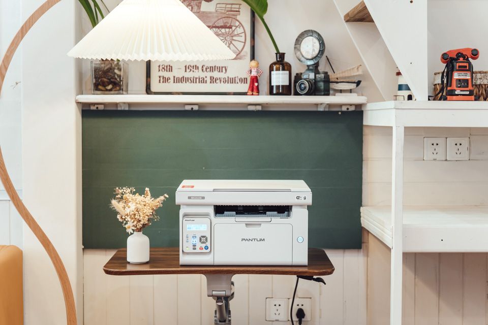 打印复印扫描一机搞定,无线连接轻松掌控——奔图M6202W,青春版