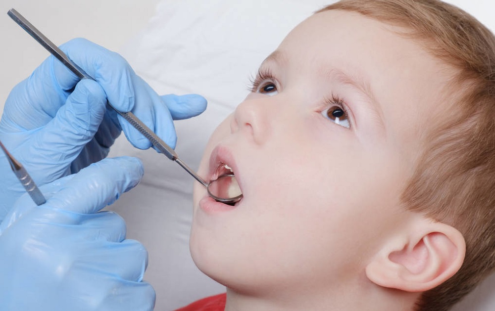 宝宝依赖奶睡,宝宝依赖妈妈喂奶怎么解决