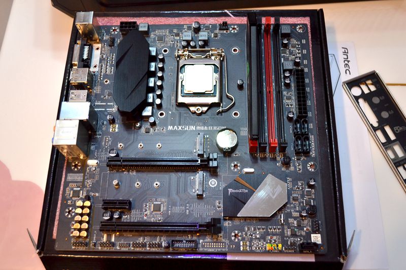 安钛克复仇者机箱冷排安装教程,安钛克复仇者机箱怎么连接rgb