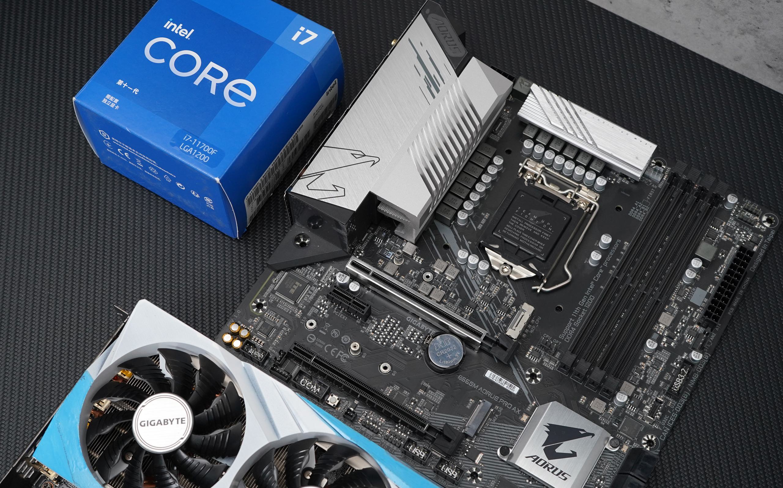 技嘉雪雕b560主板功能区介绍,技嘉雪雕b560maorusax参数