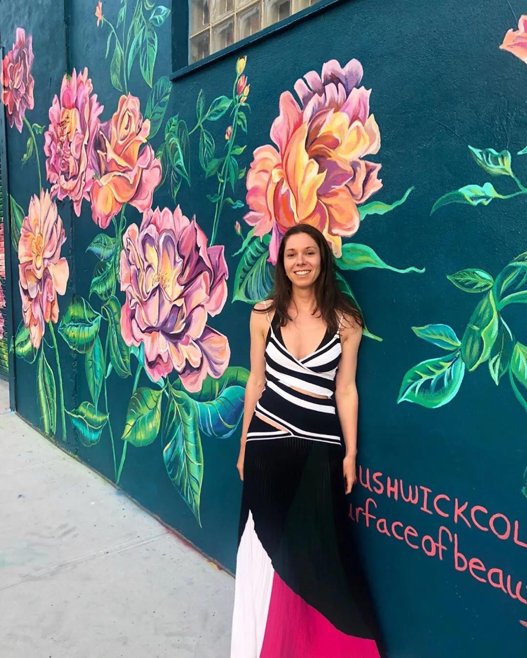 爱死这种手绘墙了，效果太美美到邻居羡慕嫉妒，网友：抢墙纸生意