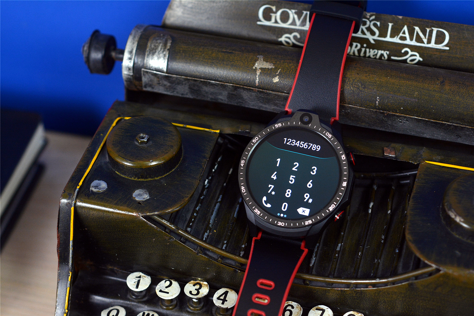 可以打游戏刷手机的智能手表,安卓能打电话的智能手表