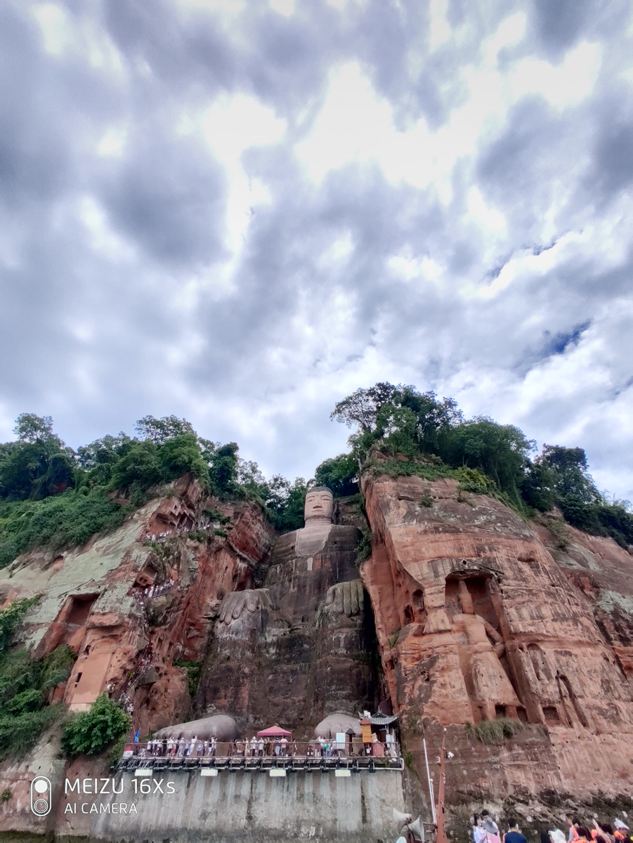 魅族16xs前置摄像拍照好模糊,千元三轴航拍机