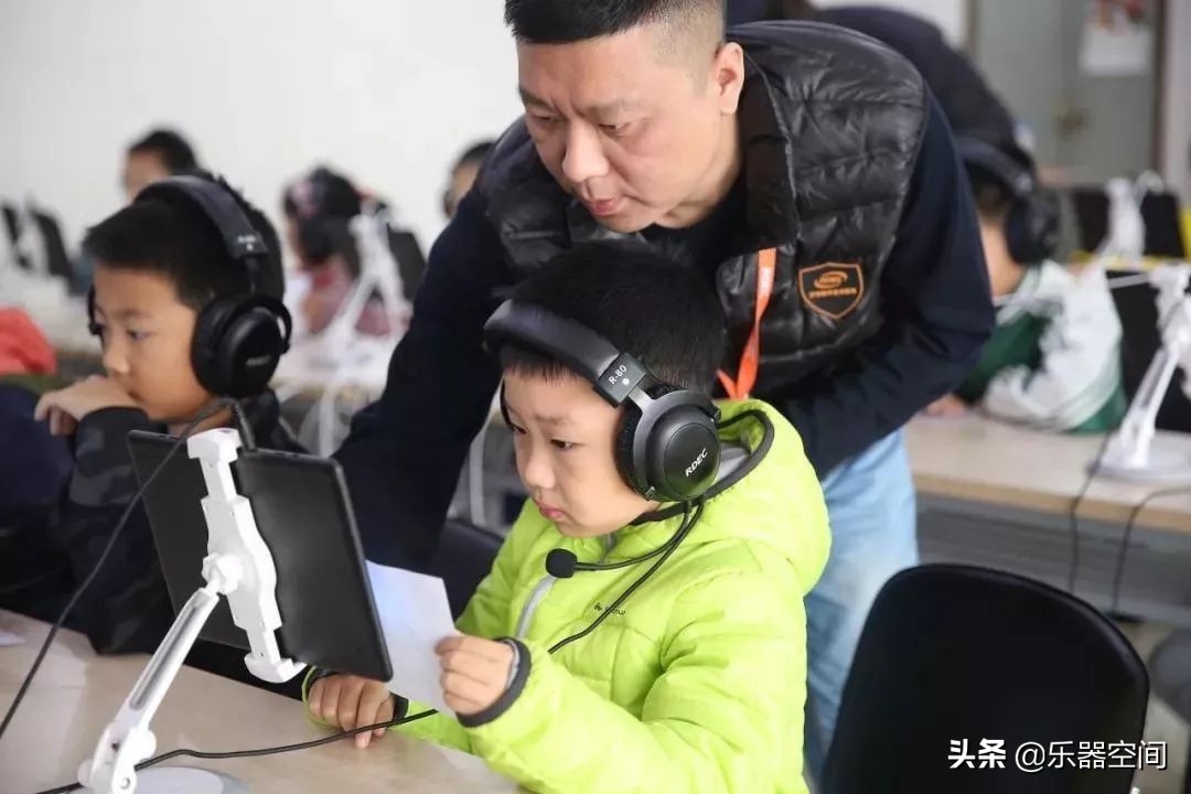 罗兰钢琴考级培训入门零基础,罗兰吉他考级培训入门零基础